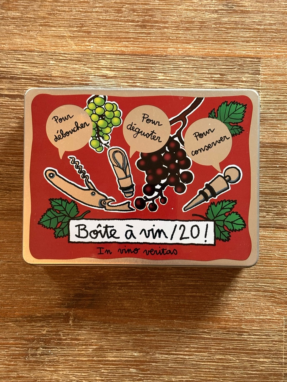 Derrière La Porte “Vin/20 Bordeaux” 3 item Wine Accessory Tool Set in Metal Box